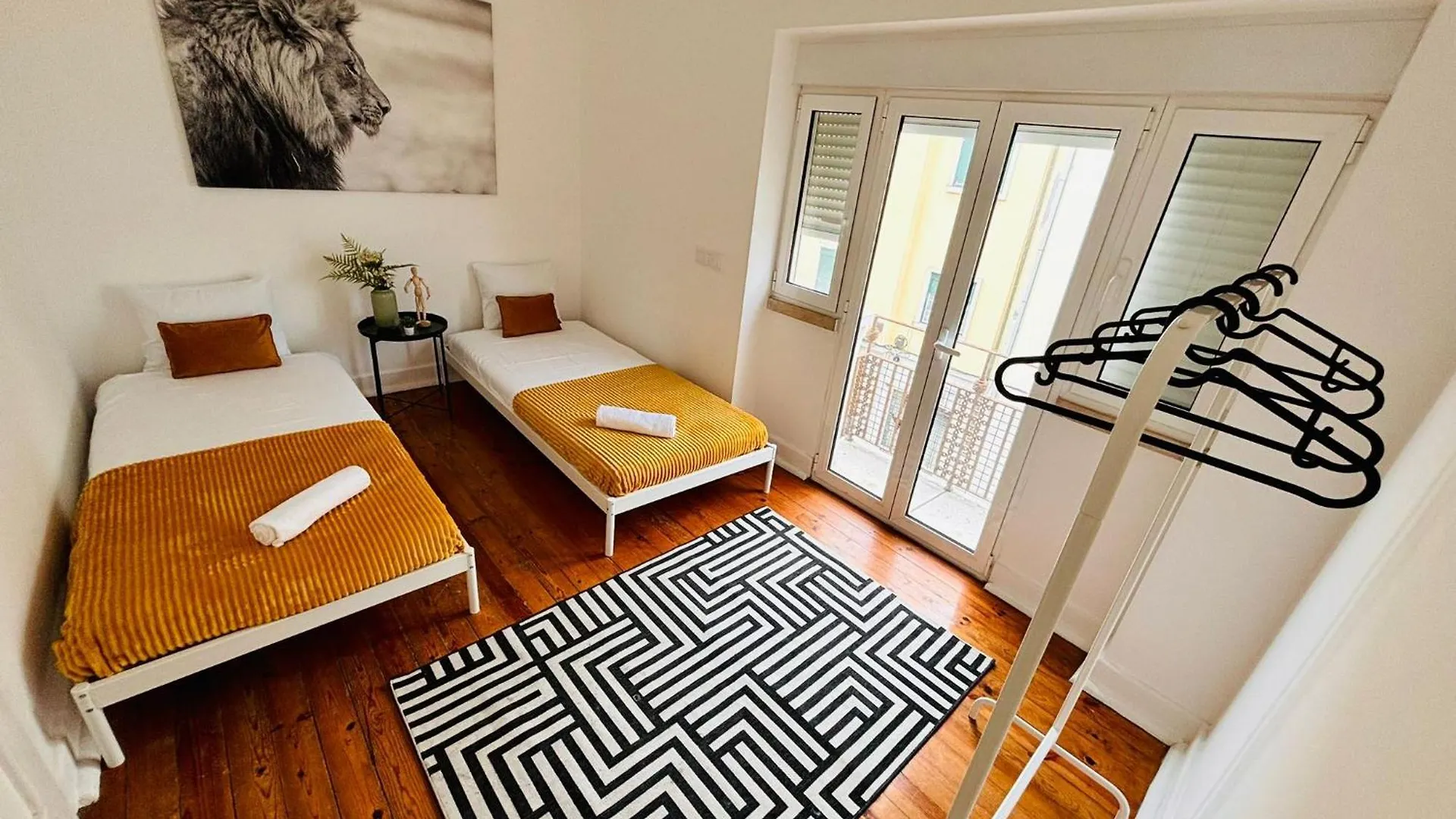 Hostel Luxury Central Lisbon Rooms, Best Location For Tourists Portugal